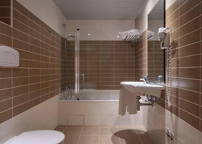 Tryp By Wyndham Porto Centro Hotel